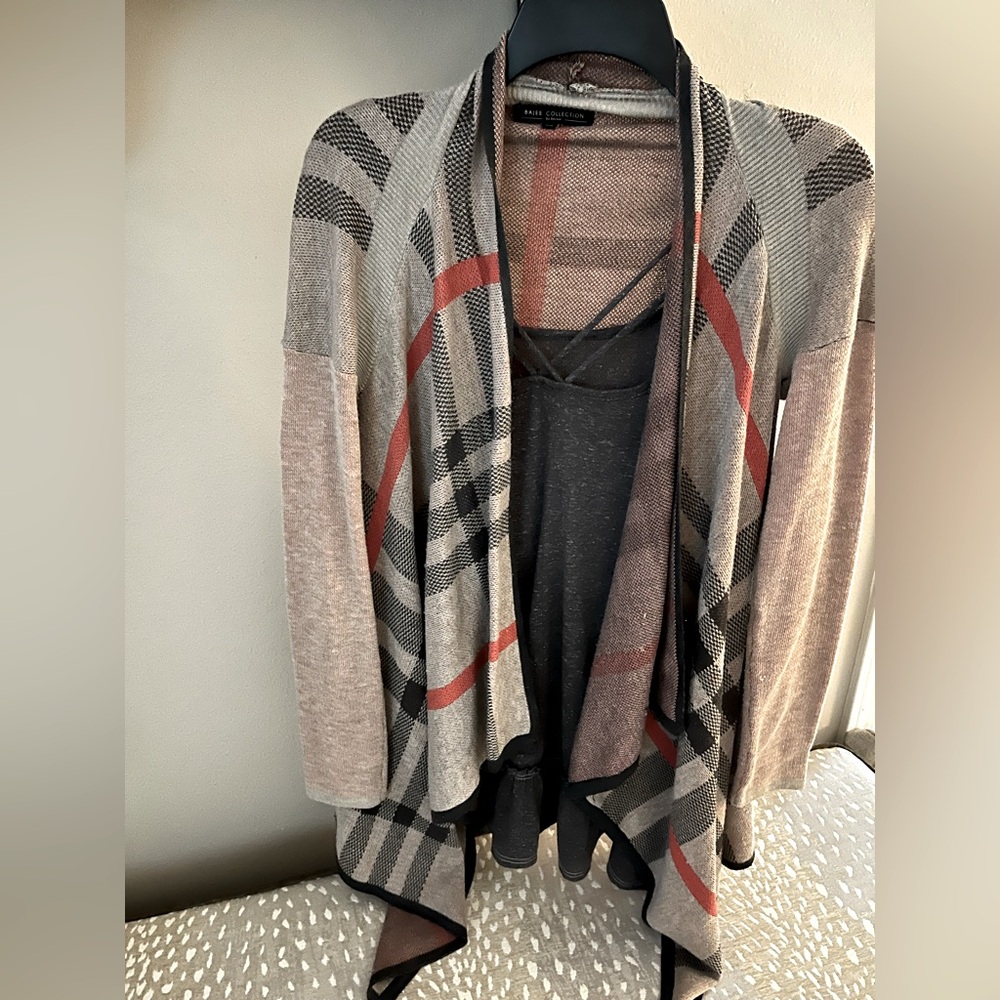 Stylish Women's Plaid Open Front Fall Cardigan with Grey Shirt 2 in one